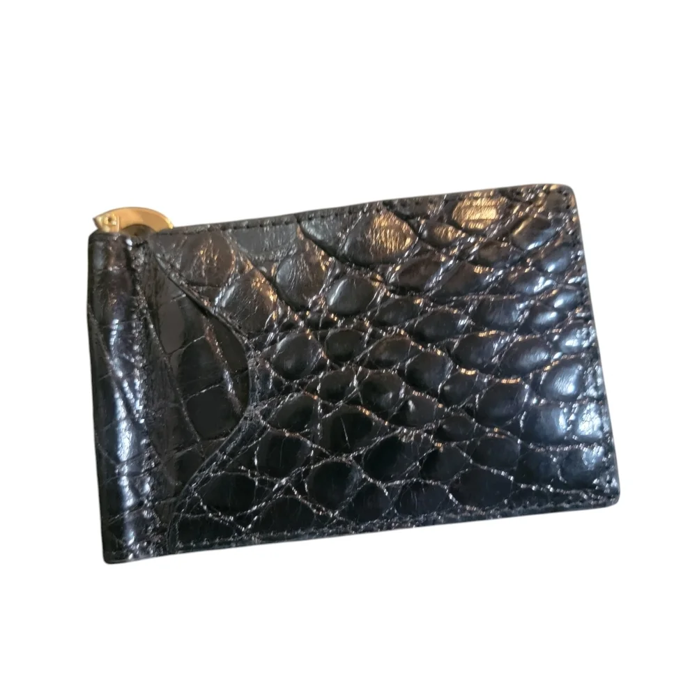 Chic Black Croc-Embossed Wallet